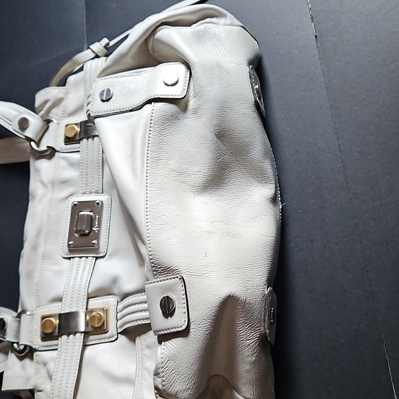 B. Makowsky White Leather Purse Hobo Bag - Picture 4 of 11